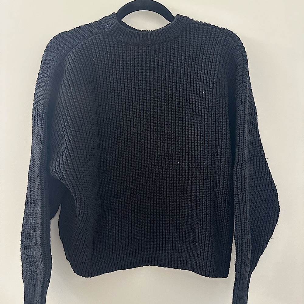 ZARA Round Neck Wool Blend Knit Sweater Black